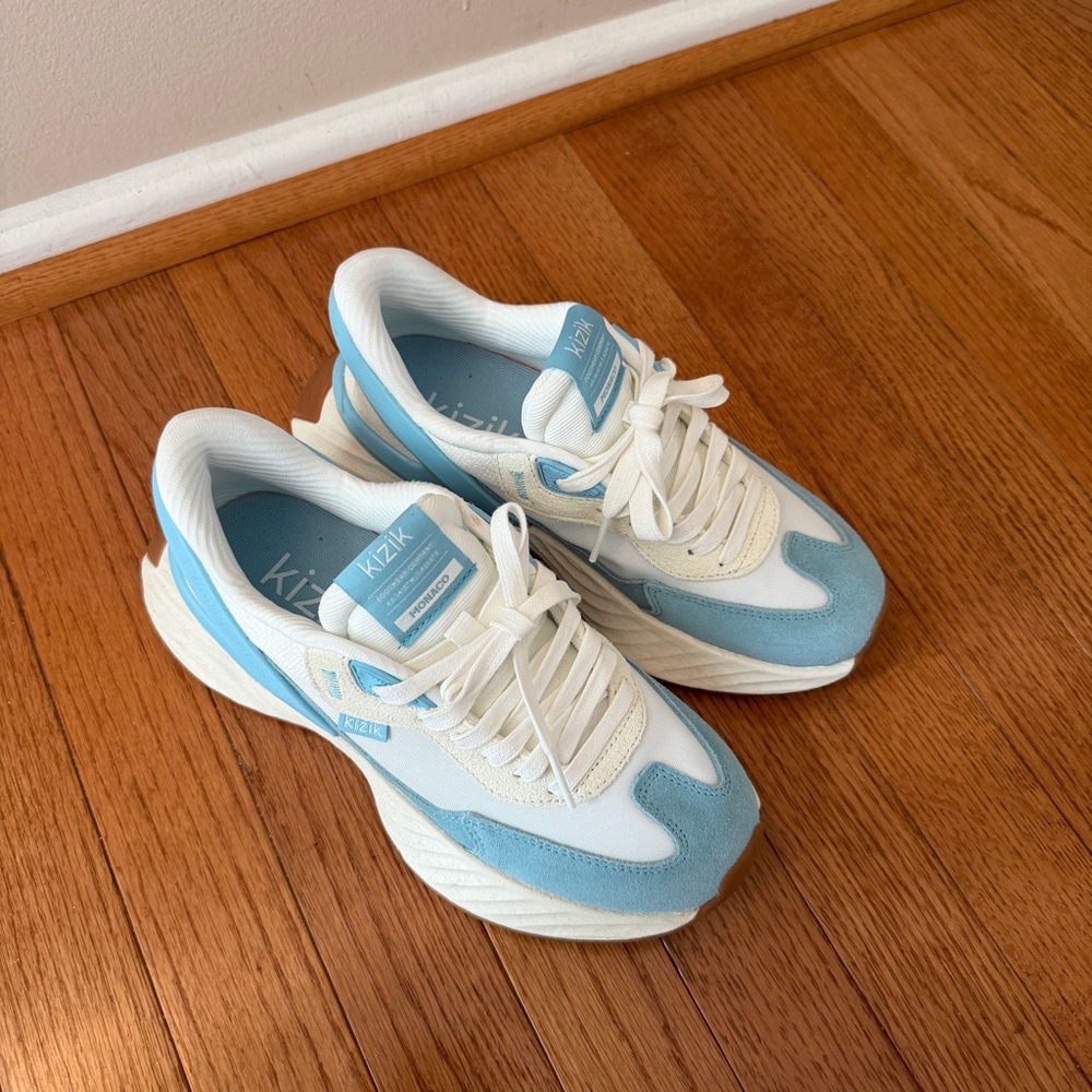 Kizik Monaco sneakers